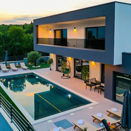Luxury Hedonica Villa Zagvozd